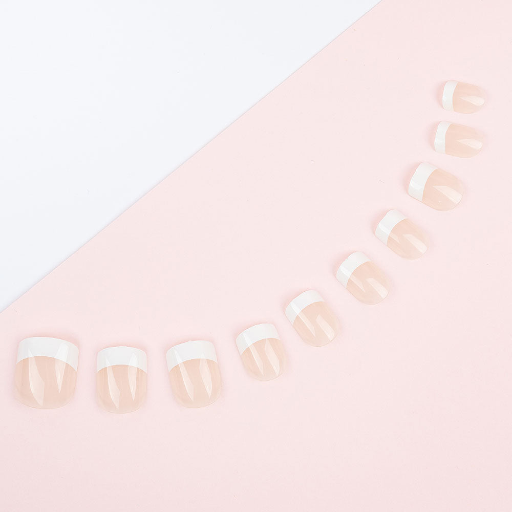 أظافر إنفوج فرنش بيير بشكل مربع  مظهر طبيعي أنيق