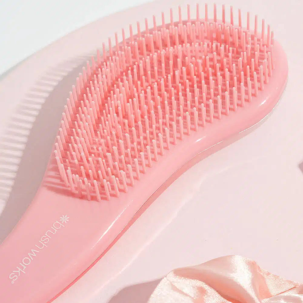 BW Detangling Brush & Scrunchie Set Gentle Hair Detangler & Styling Accessories