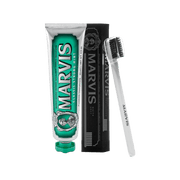 Marvis Daily Smile Set White Soft Toothbrush + Classic Strong Mint Toothpaste 85 Ml